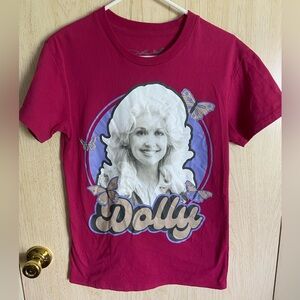 Dolly Parton butterfly Graphic Raspberry Color T-shirt Sz Small